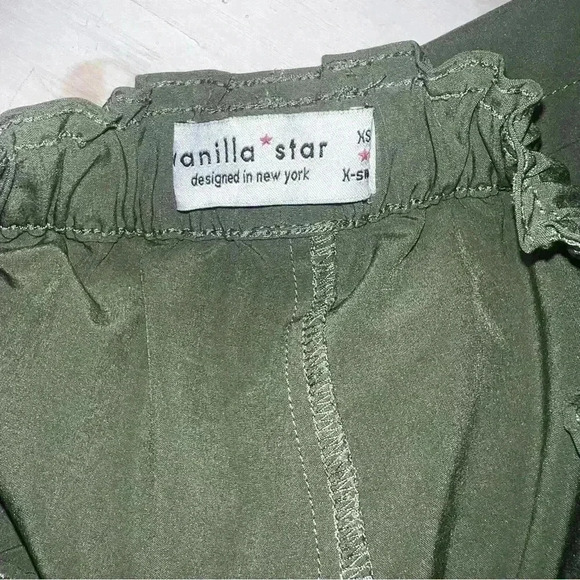 Vanilla Star Olive Green Cargo Women's Shorts Size XS - Picture 3 of 7